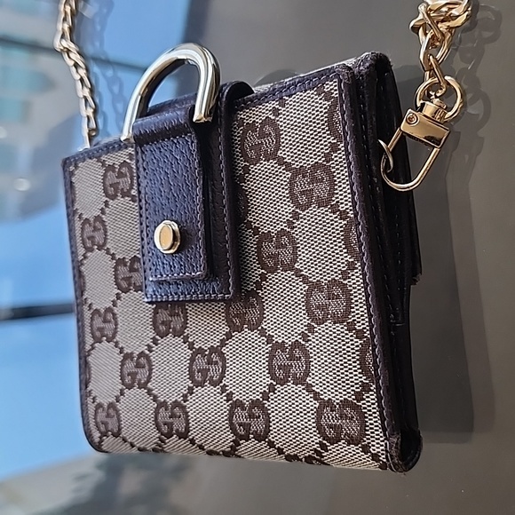 Gucci SOLD wallet with gold. in very very good condition π β€οΈ π π π π - Picture 17 of 17